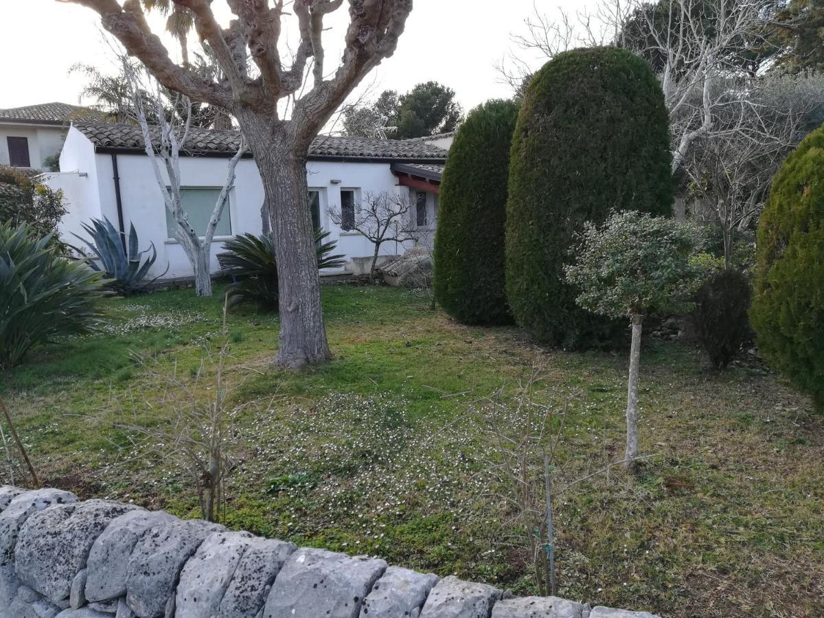 Casa Degli Avi Don Neli, Immersa Nella Natura Modica Luaran gambar